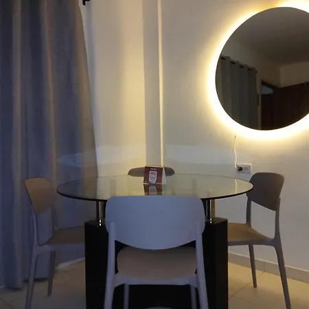 Apartasuite Marbella * Cartagena
